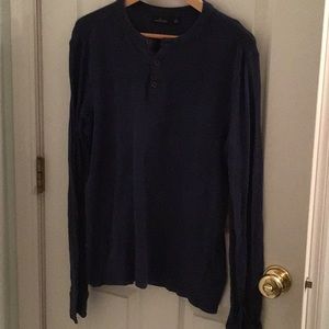 Marc Anthony Blue LS sleeve tee. Men’s small